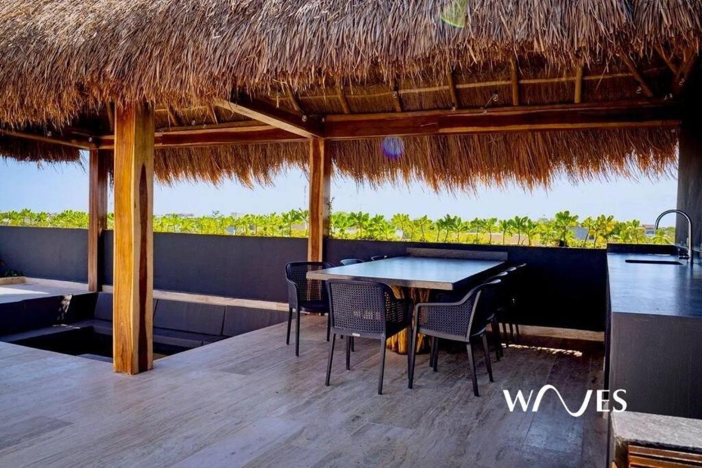 Apartment Natural Lighted Boho Chic With Private Pool By Waves *